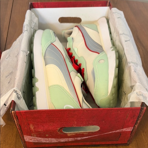 Puma Other - Puma Mint Green & Cream Sneakers with Red Accents